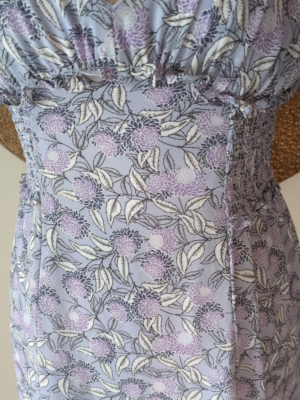 Max Studio Lilac Floral V-Neck Midi Dress - Picture 7 of 9